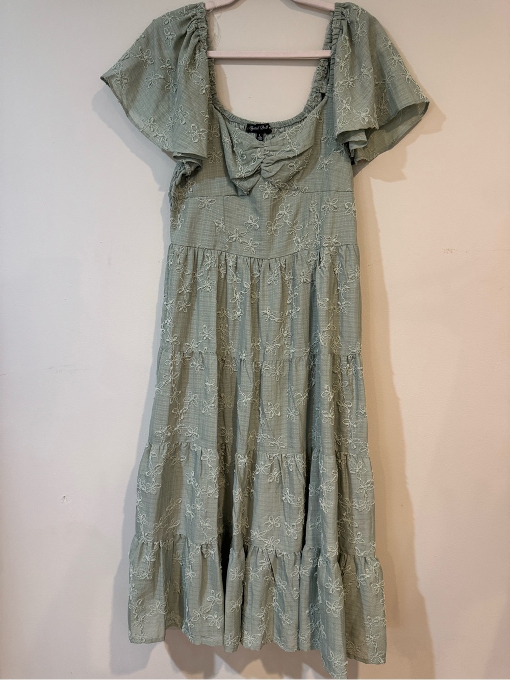 Francesca's Collections Sage Green Embroidered Maxi Dress